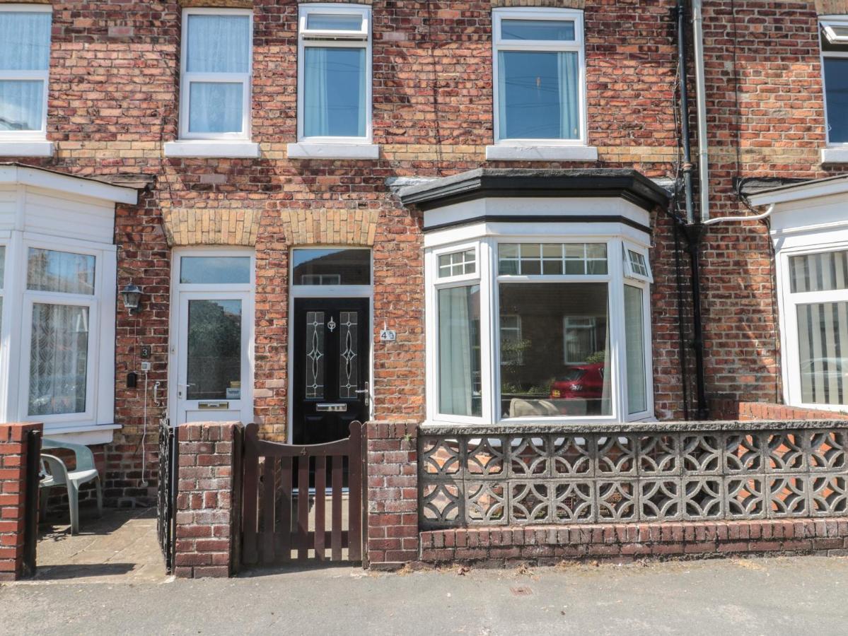 Puffin House Filey Exterior photo
